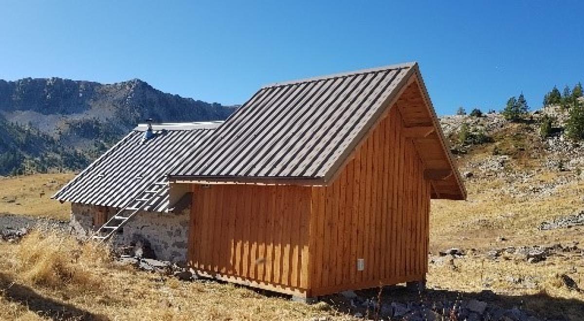 EMBOUIN CABANE PASTORALE
