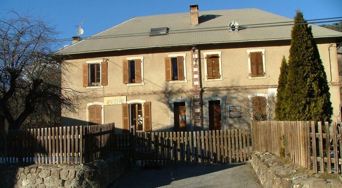 COMMUNE DU LAUZET-UBAYE RPI ECOLE RIOCLAR