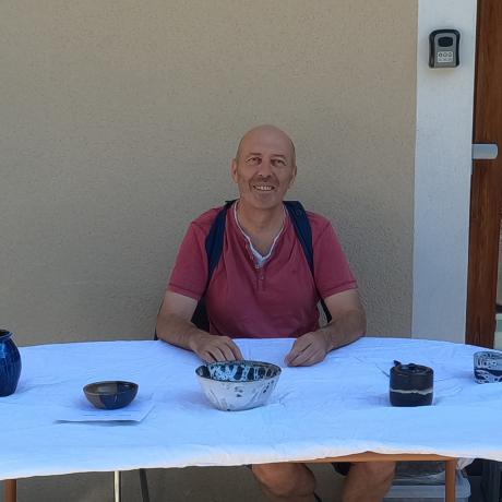 Henri - Stand Exposition poterie 07082026